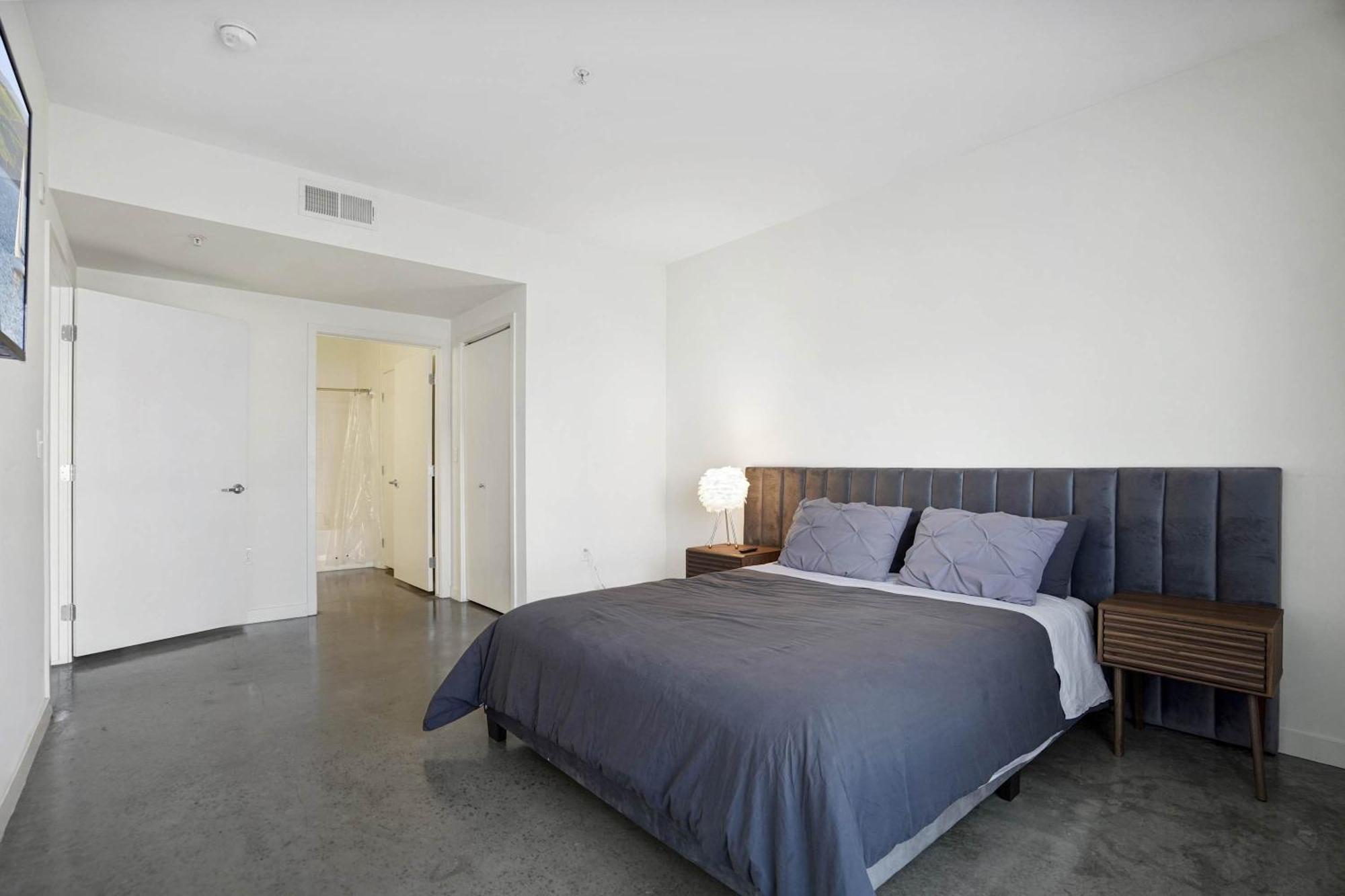 Dtla Haven Luxury 2br Arts District Apartment